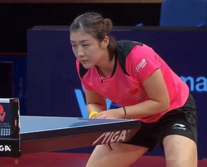 压上全线逼 压上全线逼