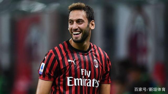 运动员都必 运动员都必