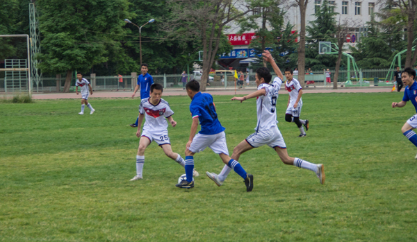 稳住中轴 稳住中轴